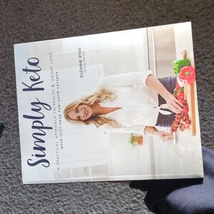Simply keto book